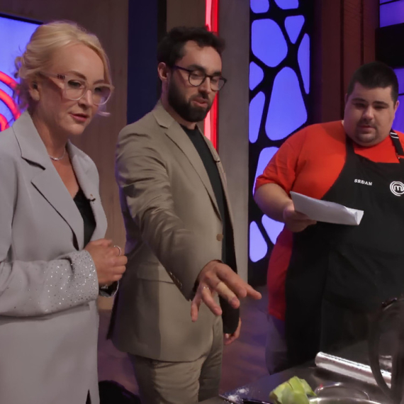 Ljubica u čudu posmatra kuvanje brokolija naglavačke! "Ja to u životu nisam videla"