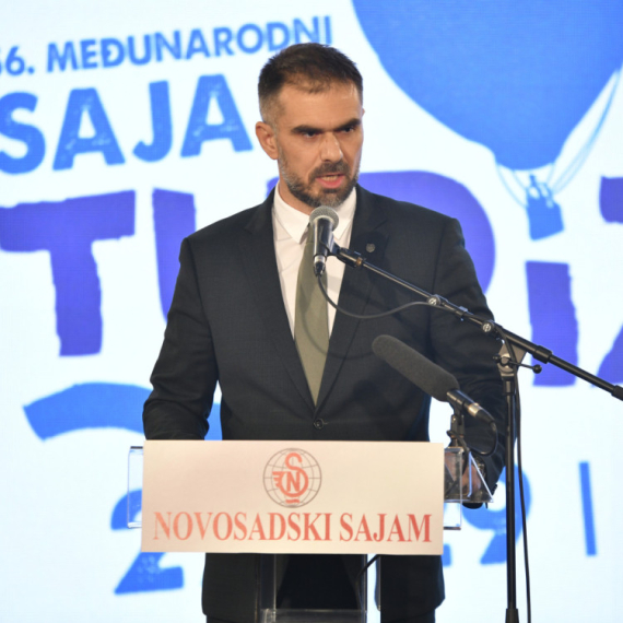 Mićin o presudi urednici "Novosti": Ovo je direktan udar na slobodno novinarstvo