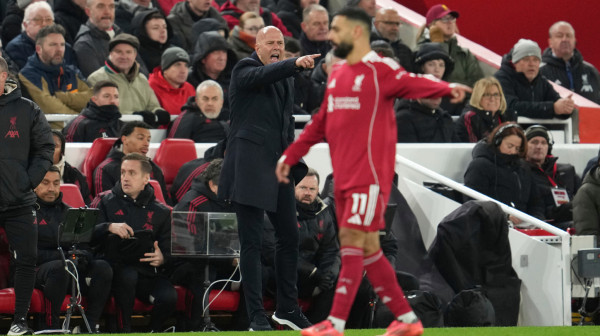 Čelsi razbijen, Liverpul jedva spasao živu glavu!