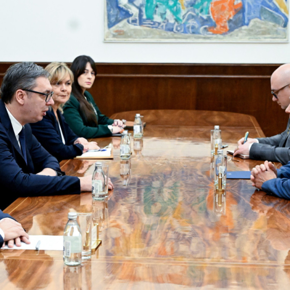 Vučić se sastao sa Bocan-Harčenkom FOTO