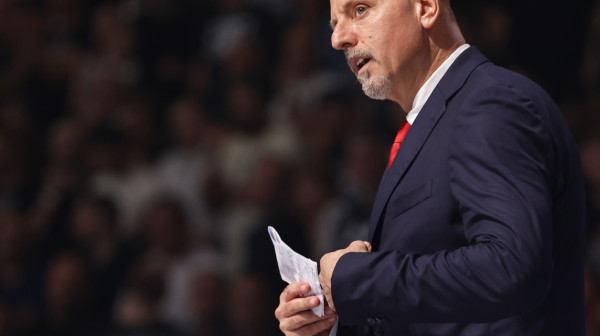 Obradović: "Ne mogu i ne treba da se bavim Bolombojem" VIDEO