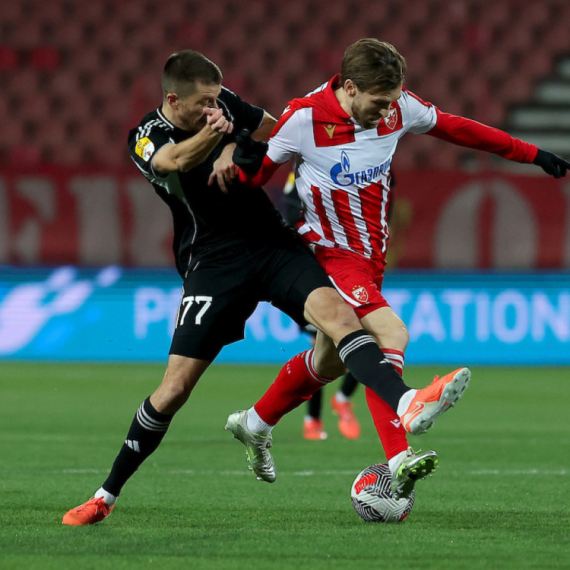 Zvezda čuva prednost – poništen penal za Čukarički