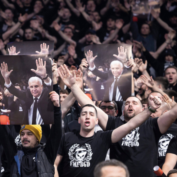 I suze u Areni: "Svi smo mi Željko" FOTO/VIDEO