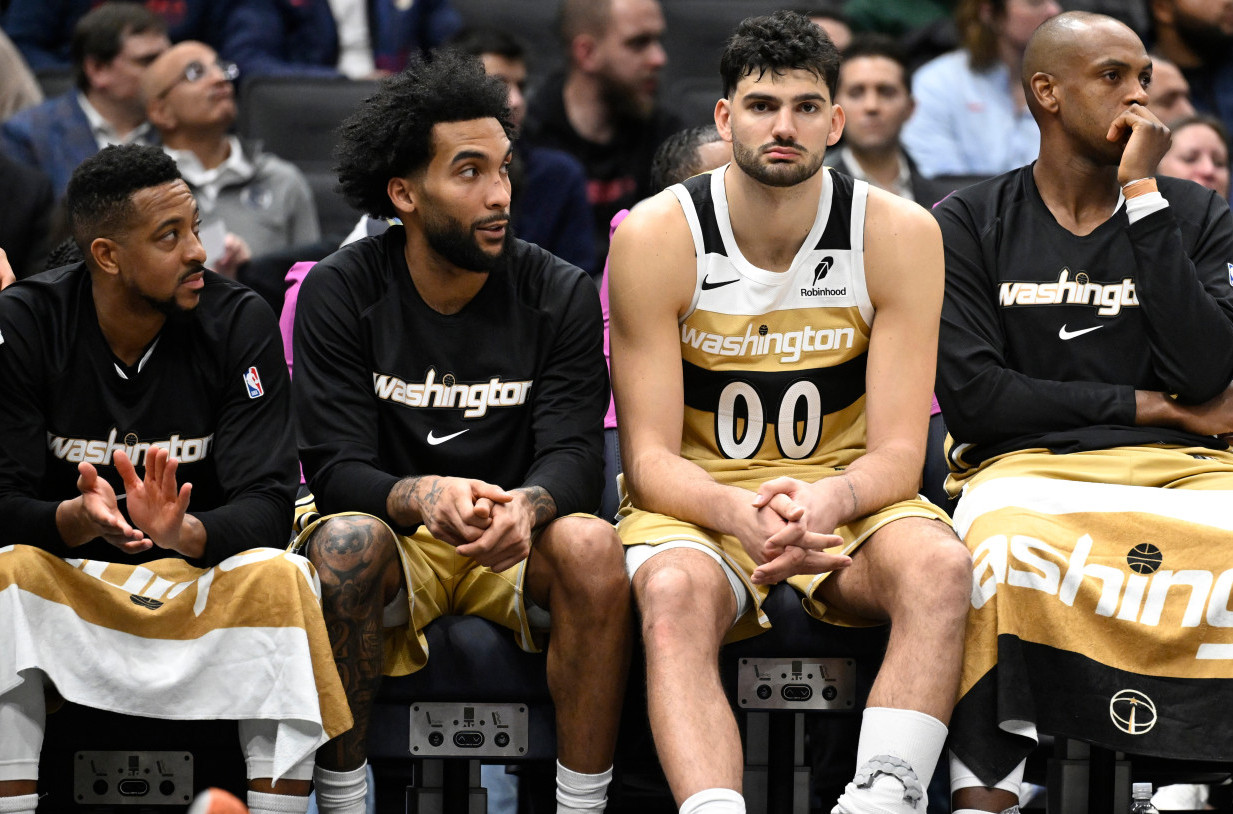 Tristan dvocifren, a njegov tim izgubio 45 razlike VIDEO