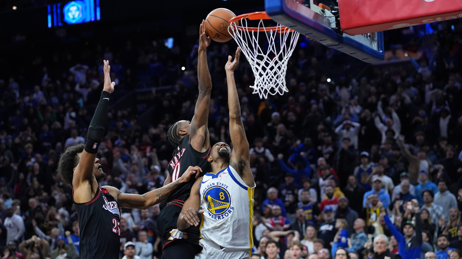 Divlja završnica u NBA – blokada za pobedu VIDEO