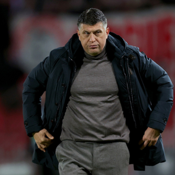 Milojević: "Boli me glava više – sluđen sam"