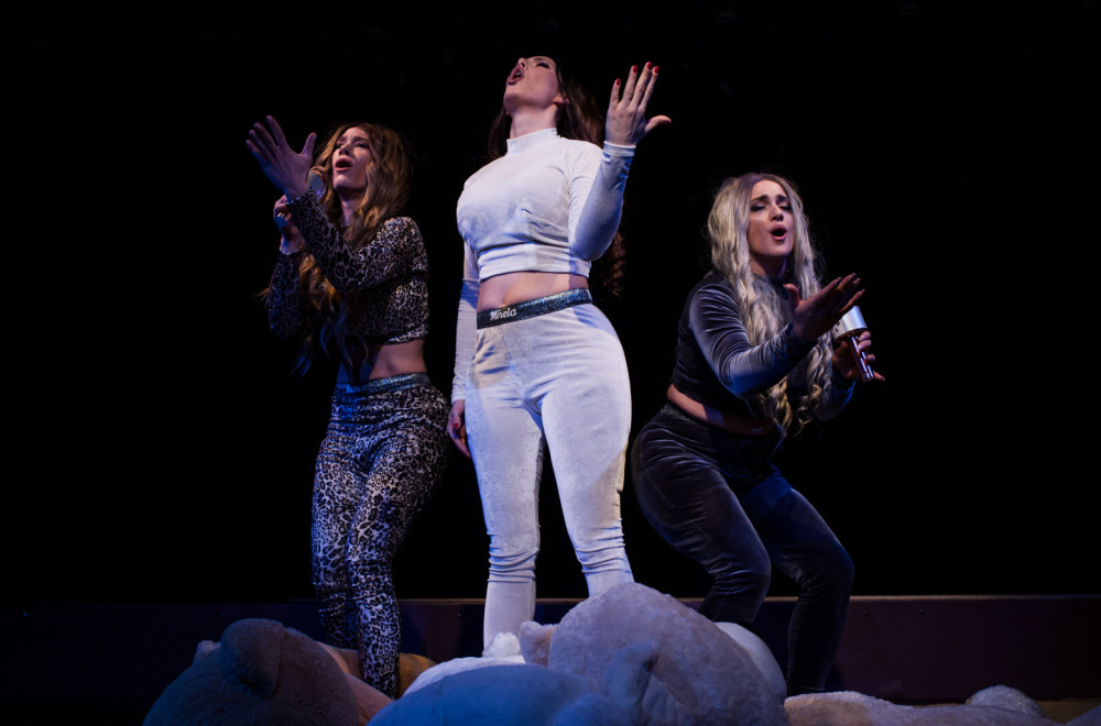 Jubilarno 100. izvođenje predstave "Ovaj će biti drugačiji" u Ateljeu 212