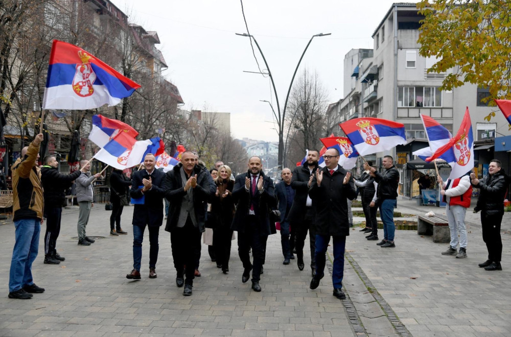 Vraćene u ruke srpskom narodu: Srpska lista preuzela vlast u četiri opštine na severu KiM FOTO