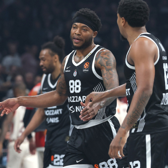 Misteriozna poruka Tajrika Džonsa – zabranio je komentare VIDEO