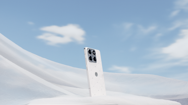 Nova edicija Motorole Edge 70: Specijalna boja i Swarovski kristali