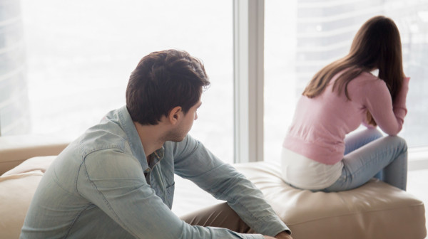 Šest izdaja koje mogu da unište vezu brže od varanja