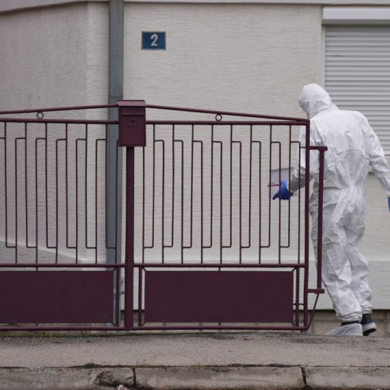 "Ovo je prava tragedija": Komšije u šoku; Prve slike sa mesta trostrukog ubistva u Čačku FOTO/VIDEO