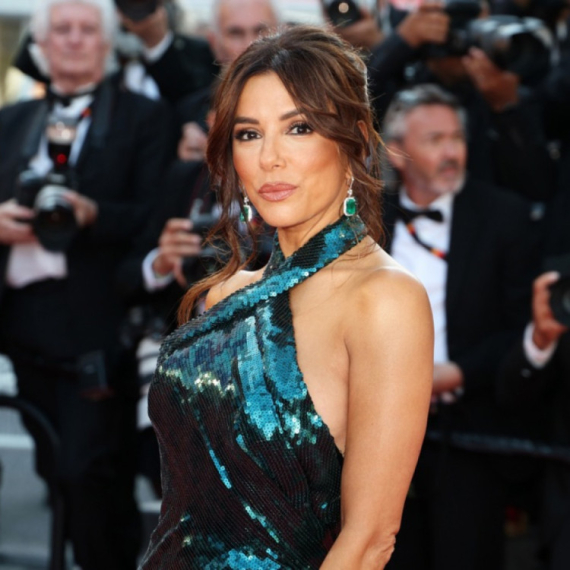 Seksi "domaćica" otkrila zašto je postala mama u 5. deceniji: "Sve se vrtelo oko mene"