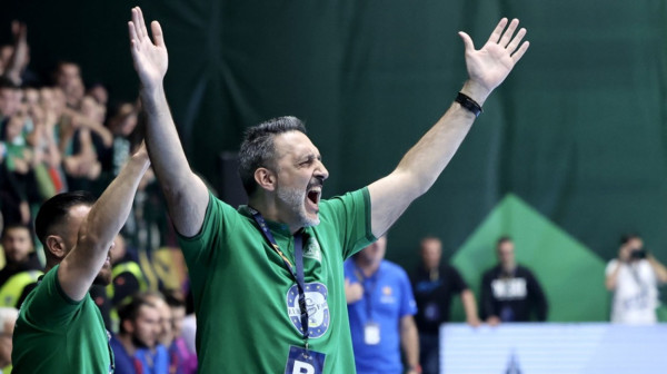 Pelister ostao bez trenera