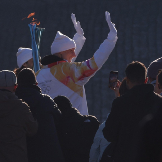 Polonara zapalio olimpijski plamen VIDEO
