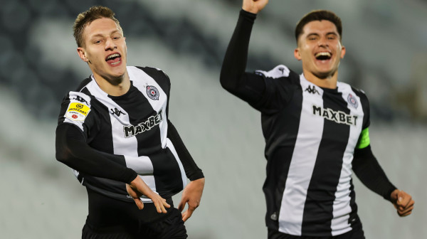 Partizan u Kragujevcu posle bure – poznati sastavi