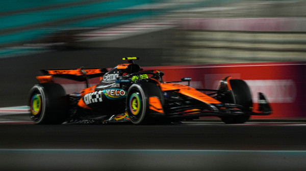 Norisu se smeši titula – nemoguća misija za Pjastrija i Ferstapena