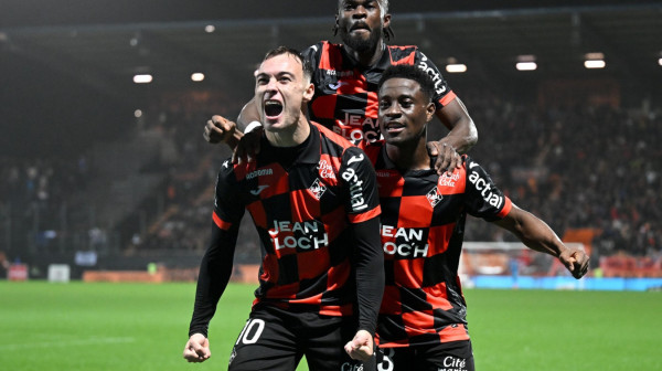 Lorijen šokirao Lion na svom terenu