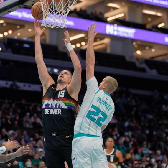Denver je "kralj gostovanja"! "Desetka" Nagetsa i maestralni Jokić – ponovo VIDEO