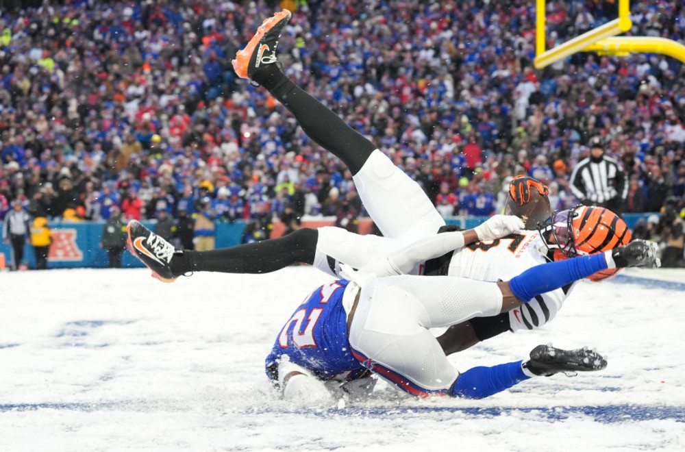 Bilsima snežna goleada; Koltsima uništena sezona; Rodžers "jači" od Lamara; Pekersima "klasik" VIDEO