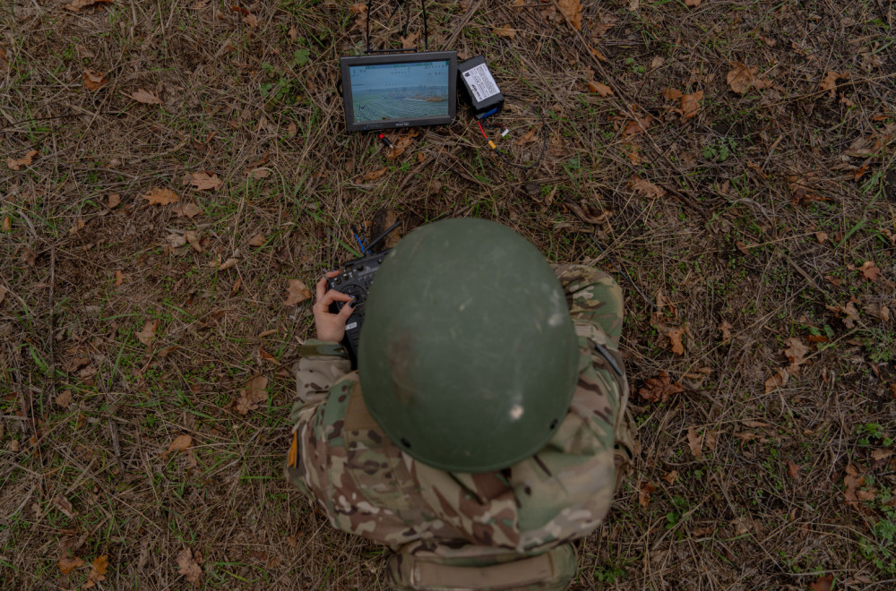 Rusi su samleveni? Stotine hiljada vojnika za nekoliko kilometara