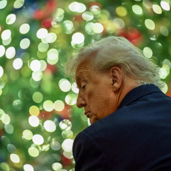 Tramp se naljutio: On ponovo sarađuje sa radikalno levičarskim šljamom; Više neću tako biti fin