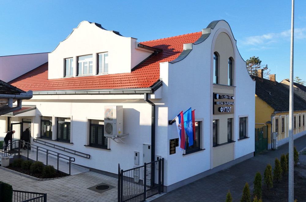 Otvorena nova zgrada mesne zajednice i sala u Futogu FOTO