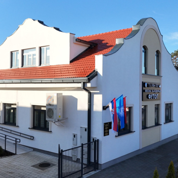 Otvorena nova zgrada mesne zajednice i sala u Futogu FOTO