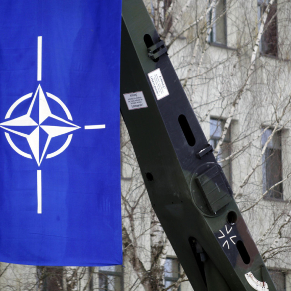 Ulazi u NATO?