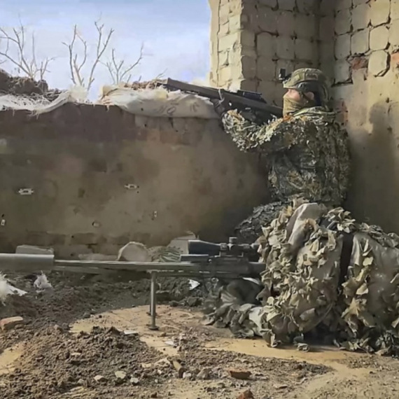 Rusi melju; Poslati Kinžali; Zavijale sirene FOTO/VIDEO