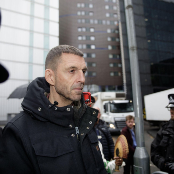 Poznati di-džej na sudu zbog optužbi za silovanje sedam žena: Sve negira