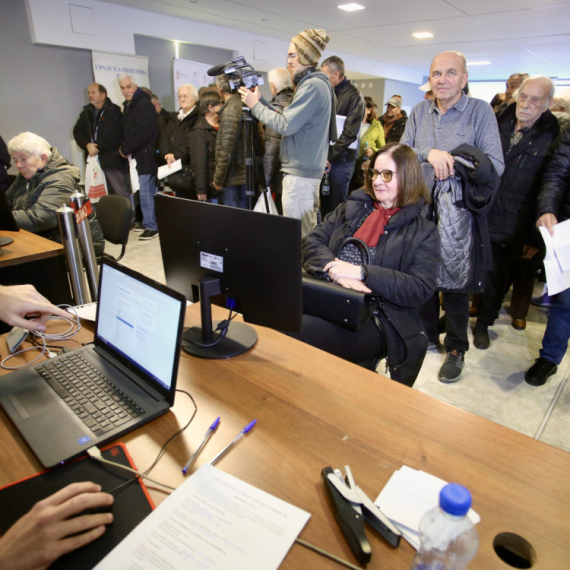 "Svoji na svome" na inicijativu Vučića: Više od 32.000 građana podnelo zahtev za legalizaciju