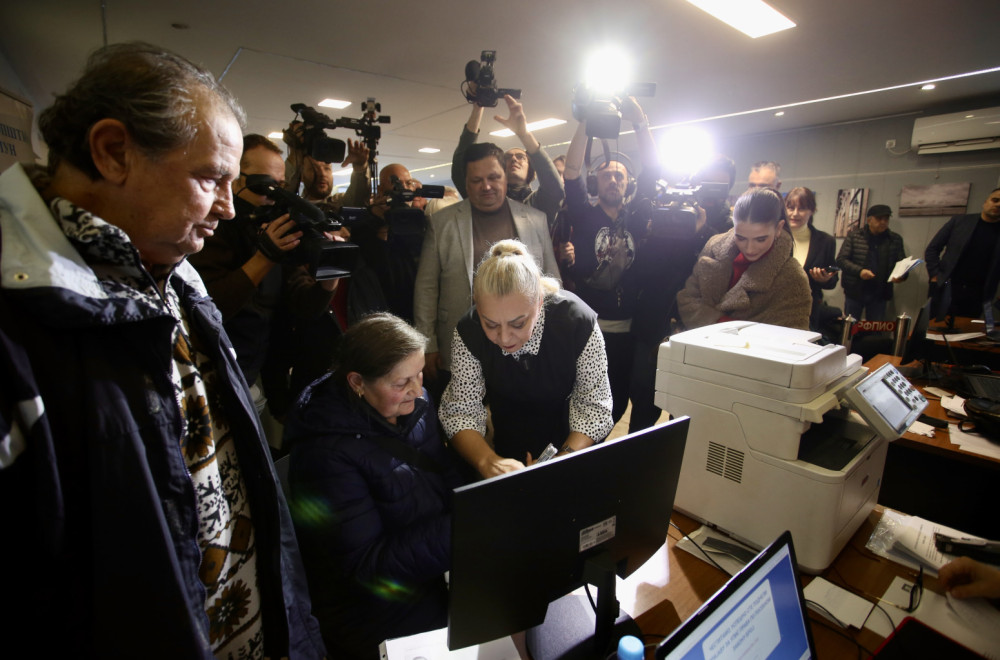 Veliki odaziv građana za legalizaciju: Prvog dana zahtev podnelo 19.000 građana FOTO