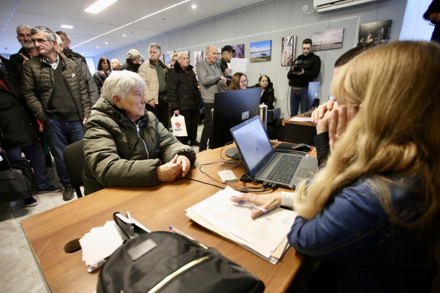 Veliki odaziv građana za legalizaciju: Prvog dana zahtev podnelo 19.000 građana FOTO