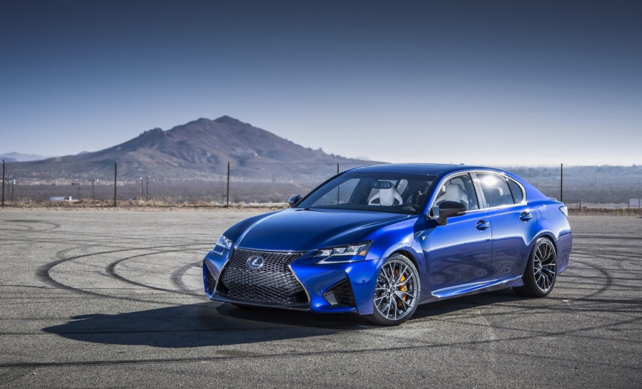 Japanski V8 otporan na metke FOTO