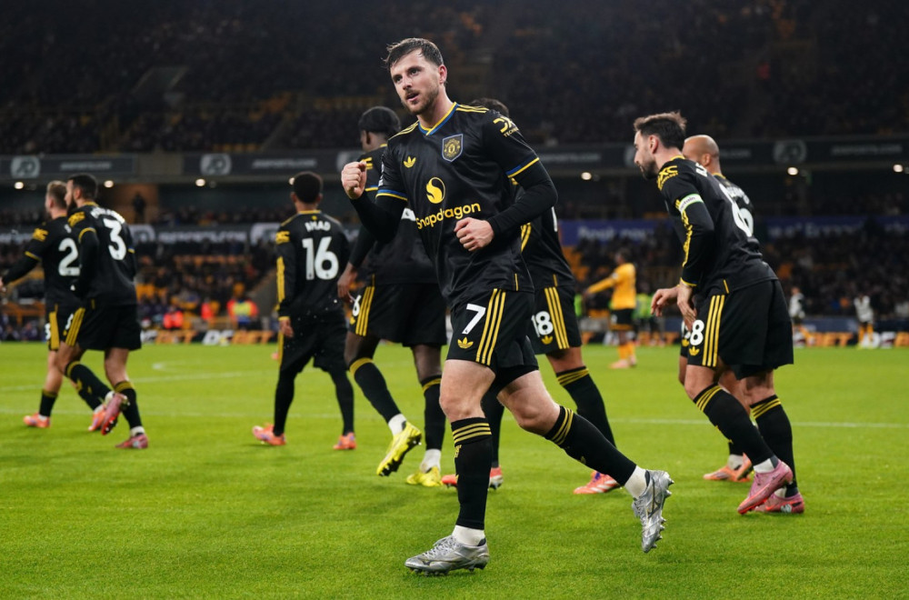 Bruno povukao Junajted – Mančester se prošetao pored fenjeraša