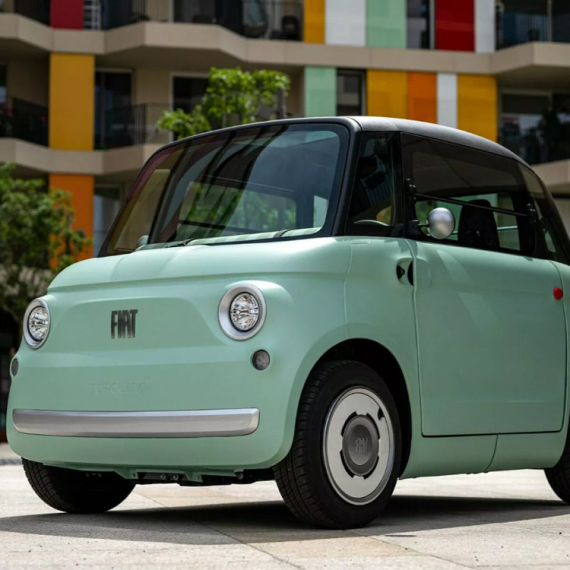 Fiat dovodi Topolino u Ameriku – kao alternativu vozilima za golf