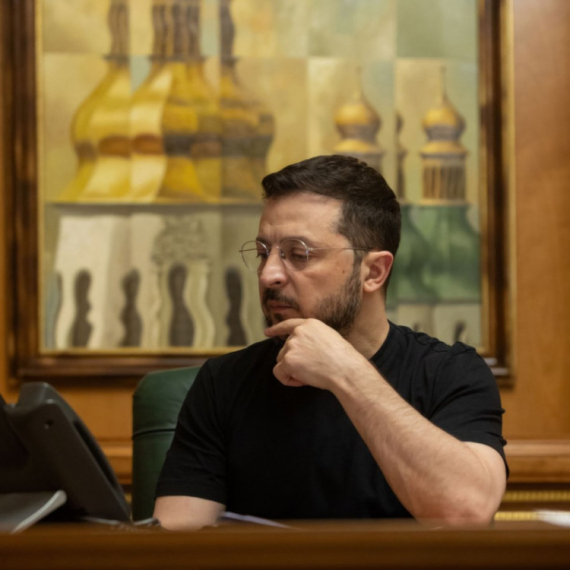 Pet sati nakon razgovora s Putinom, Zelenskom je zazvonio telefon: Volodimire...