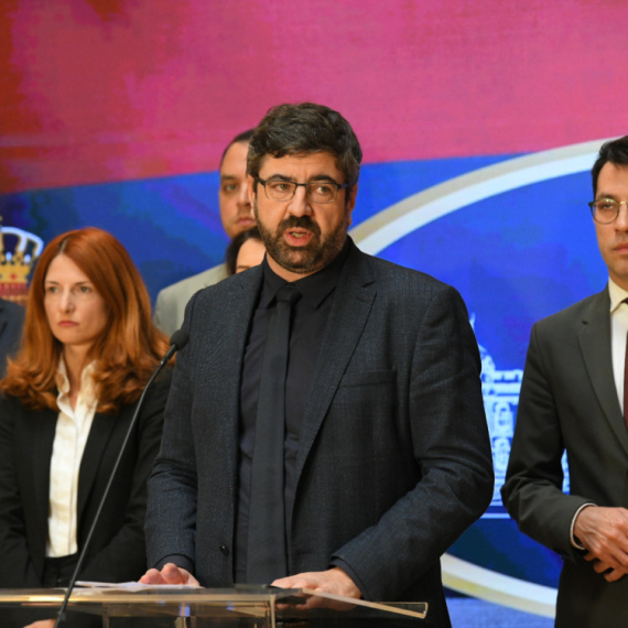 Mediji:  ZLF kao udarna pesnica antisrpskog fronta