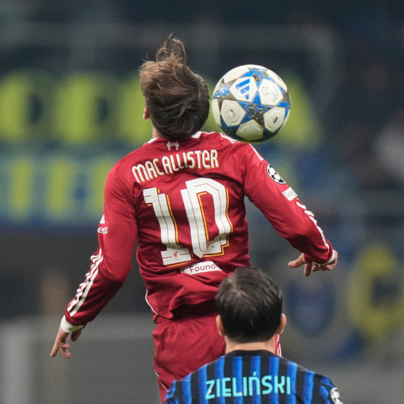 Bastoni poklonio penal Liverpulu – Barsa i Atletiko se tresu!