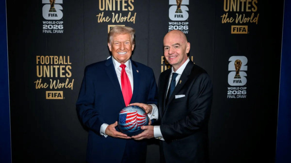 Infantino prijavljen etičkom odboru FIFA zbog nagrađivanja Trampa "za mir"