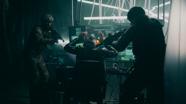 Uhapšen tinejdžer zbog krađe 64 miliona korisničkih podataka