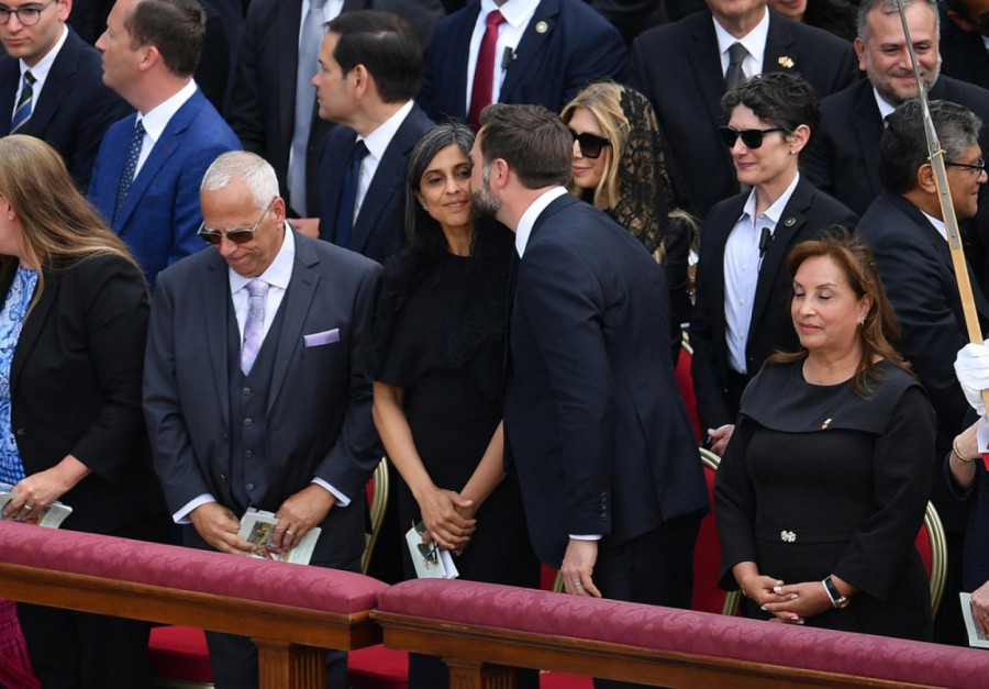 Širi se fotka na kojoj Džej Di Vens viče na suprugu, on se odmah oglasio FOTO