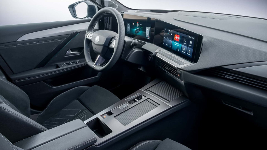 Opel otkrio novu Astru za 2026: Evo šta donosi redizajn FOTO