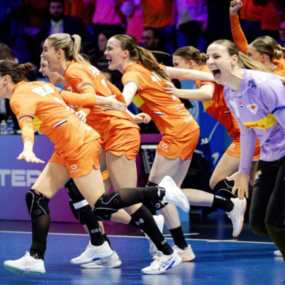 Holandija nastavlja pohod ka finalu SP
