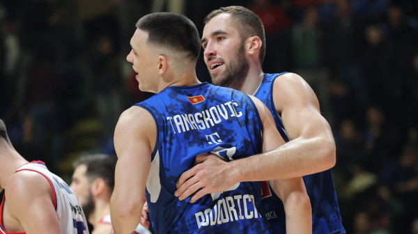 Tanasković nastavio tamo gde je stao u dresu Srbije – Budućnost raznela Lajonse