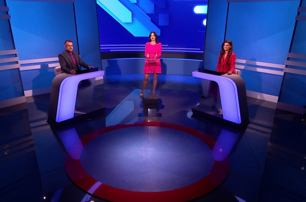 Voditelji odmerili snage: Ko bolje poznaje činjenice o MasterChefu? VIDEO