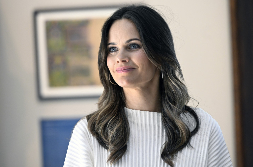 Dvor se hitno oglasio zbog veze princeze i Epstajna