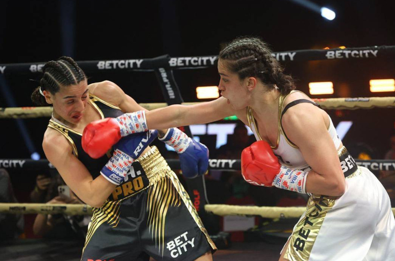 Sara Ćirković protiv panamske "La Bombe" uz šum Drine