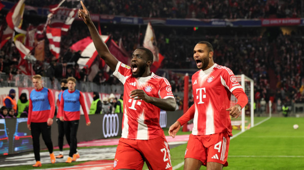 Bajern u sve većem problemu